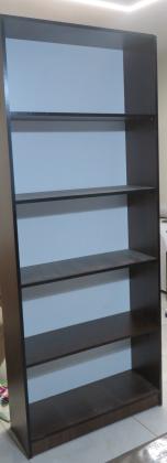 כוננית ספרים מצויינת ואיכותית