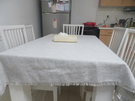 שולחן פלוס 5 כסאות מעץ