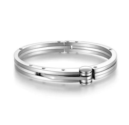 צמידים חדשים ו יוקרטים אל