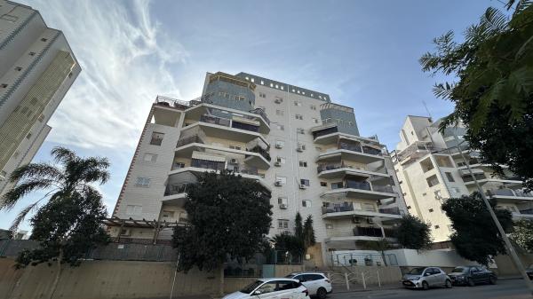 דוד אלעזר 315 (שכונה ו)