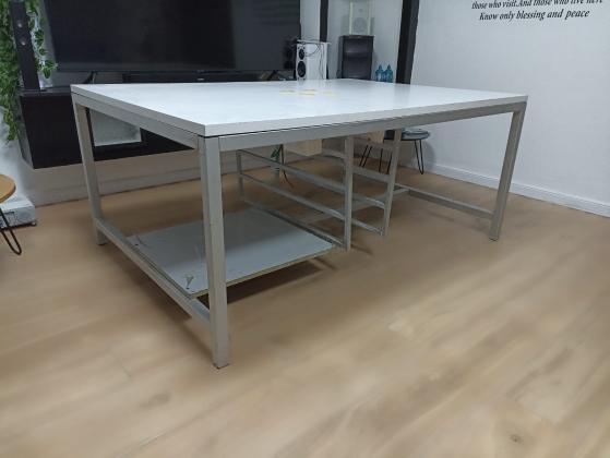 שולחן עבודה