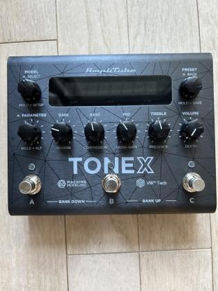 IK Multimedia AmpliTube TONEX Pedal