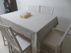 שולחן פלוס 5 כסאות מעץ