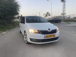 סקודה ראפיד ספייסבק (2015)