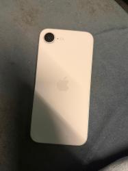 אייפון 16e צבע לבן מצב