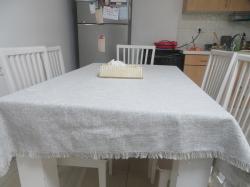 שולחן פלוס 5 כסאות מעץ