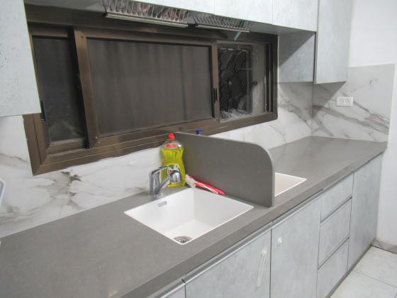 הרצל 35 (מרכז העיר)