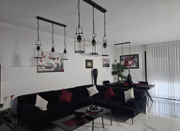 ביאליק 18 (קרית שמואל)