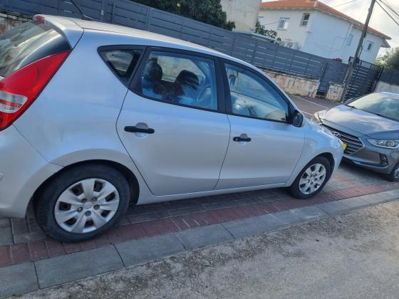 יונדאי i30 (2008)