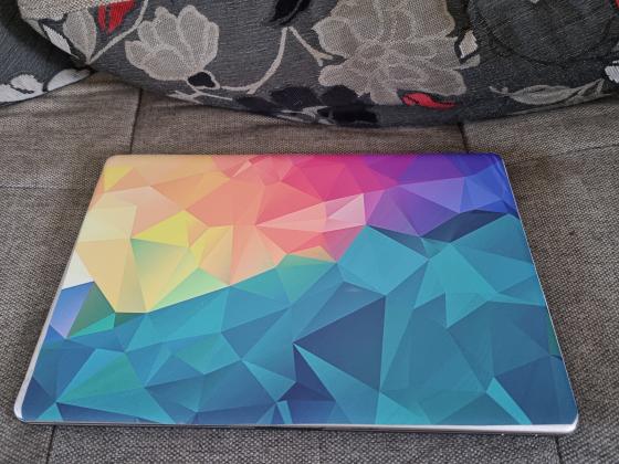 מחשב נייד גדול 15