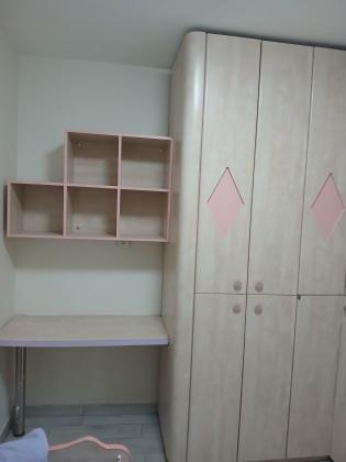 עבודת נגר משובחת באיכות גבוהה נראה כחדש