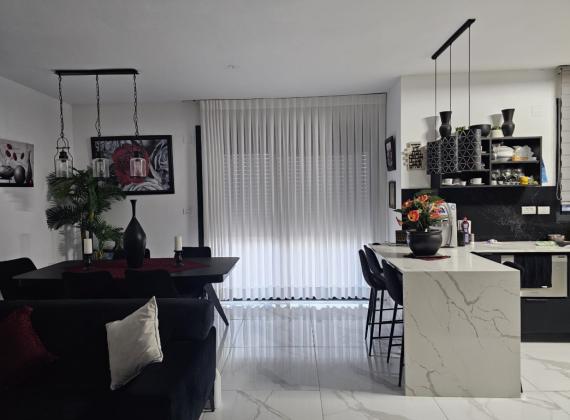 ביאליק 18 (קרית שמואל)