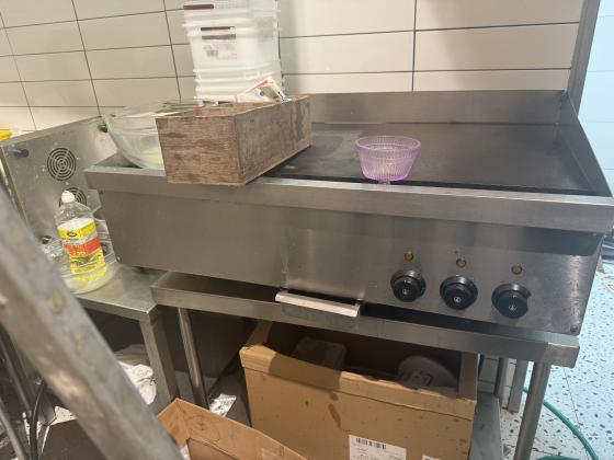 ציוד לעסק - ציוד שמור וחדיש ! 