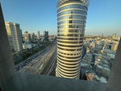 שלום זיסמן 14