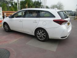 טויוטה אוריס TS היברידי אוט' 1.8