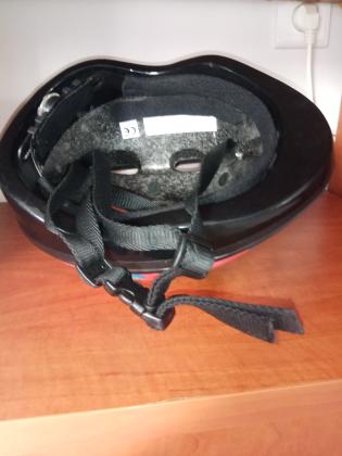 קסדה יפייפיה, מתאימה במיוחד לבנות,