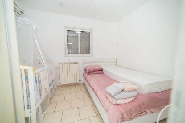 נווה אורנים 6