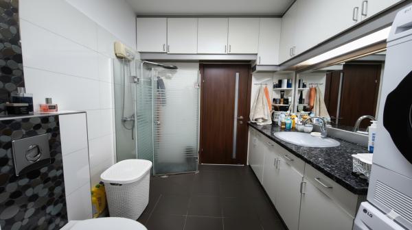 רש"י 25 (רמב"ם)