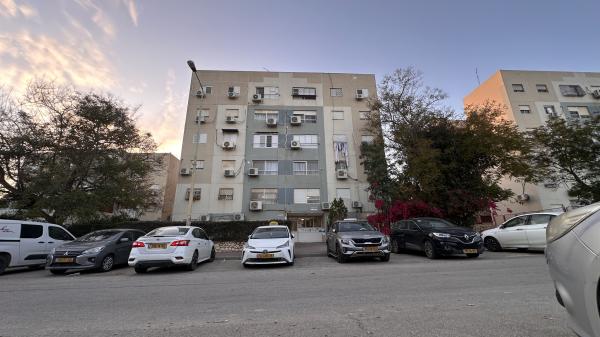 רוקח ישראל 219 (שכונה יא)