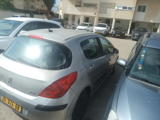 פיג'ו 308 (2009)