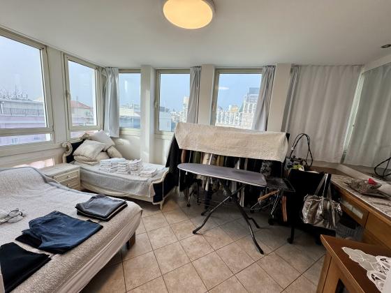 הלוטוס 9 (עג'מי)