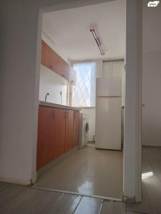 דוד המלך 33 (שכונה ד)