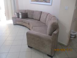 ספה מהממת וענקית, יש מקום