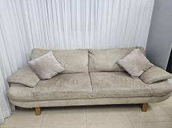 ספה במצב מצוין, בד רחיץ,