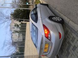 יונדאי i25 (2011)