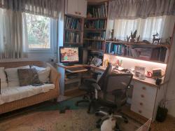 אד"ם הכהן 21 (זיו)