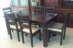 שולחן עץ + 6 כיסאות במצב טוב, אורך 1