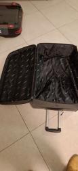 מזוודה שחורה ענקית כמו חדשה