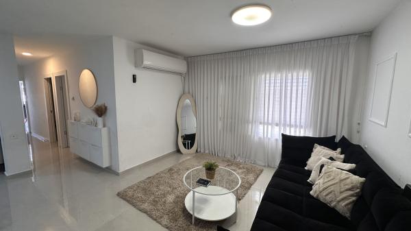 חזני מיכאל 158