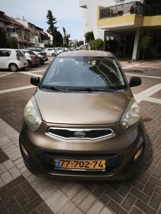 קיה פיקנטו (2011)