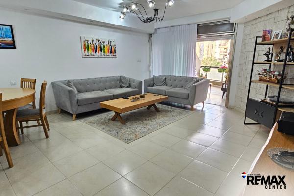 רבינוביץ יהושע 78 (קרית בן גוריון)