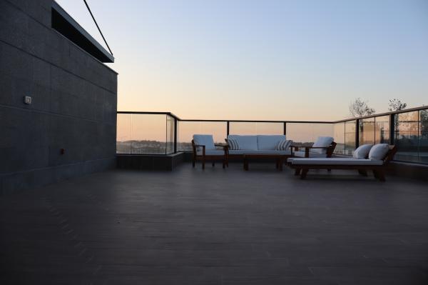 שמואל הנגיד 20 (מרכז)