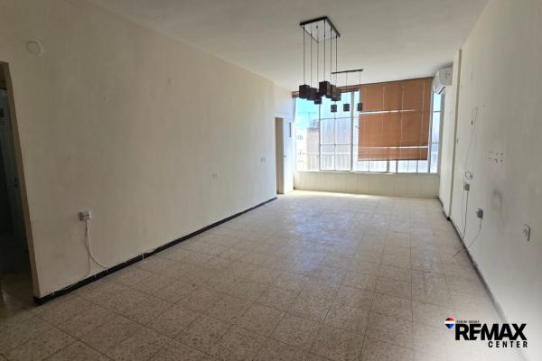 ארלוזורוב 15 (קרית עבודה)