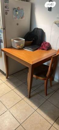 שולחן אוכל נפתח מעץ אגוז מלא