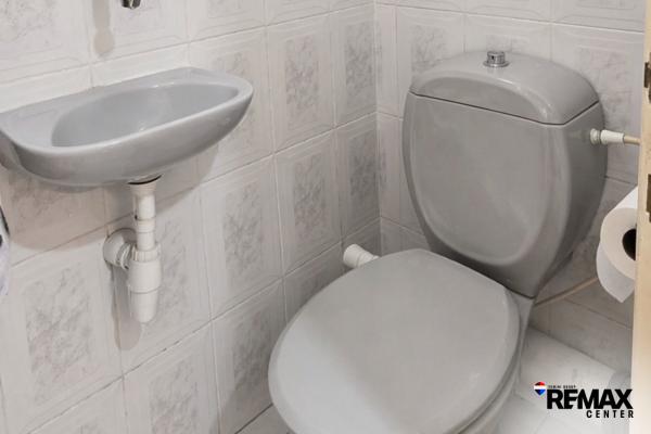 הפסנתר 6 (נאות אשלים)