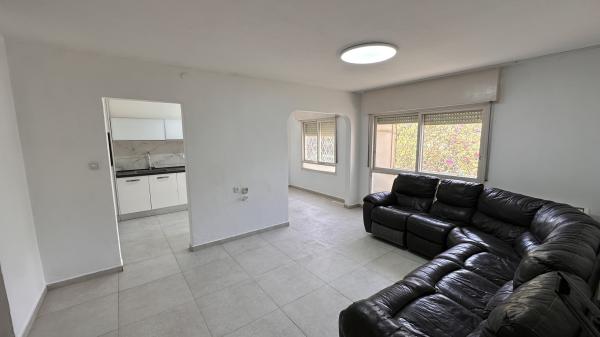 החיד"א 217 (שכונה יא)