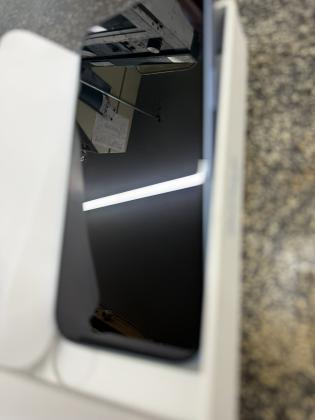 Apple iPhone 17 eSIMContact me