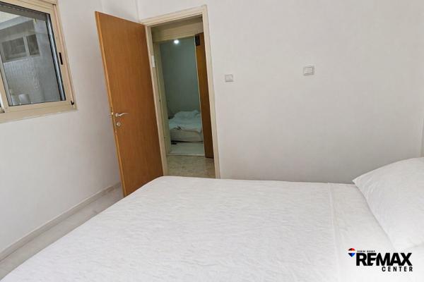 הפסנתר 6 (נאות אשלים)