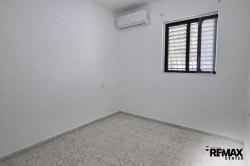 משורר השואה 3 (נווה אליהו)