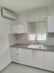 חדרה בית אליעזר