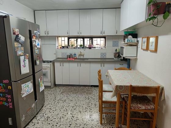 הנשיא 6 (רמת הדקלים)