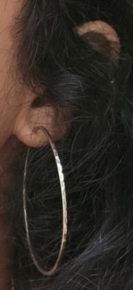 עגילי זהב 14k גמישים בגימור