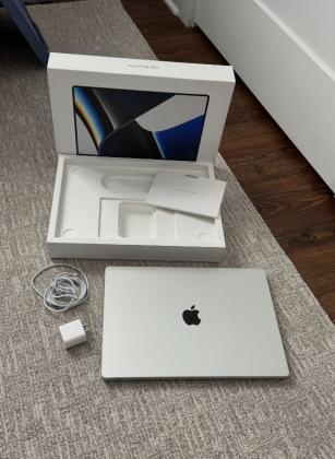 Apple MACBOOK PRO