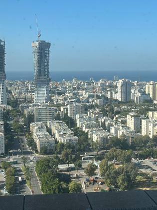 שלום זיסמן 14