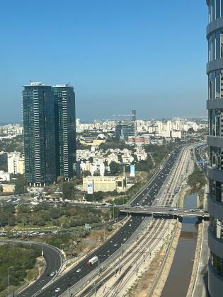 שלום זיסמן 14