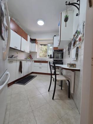בית שערים 8 (קרית משה)